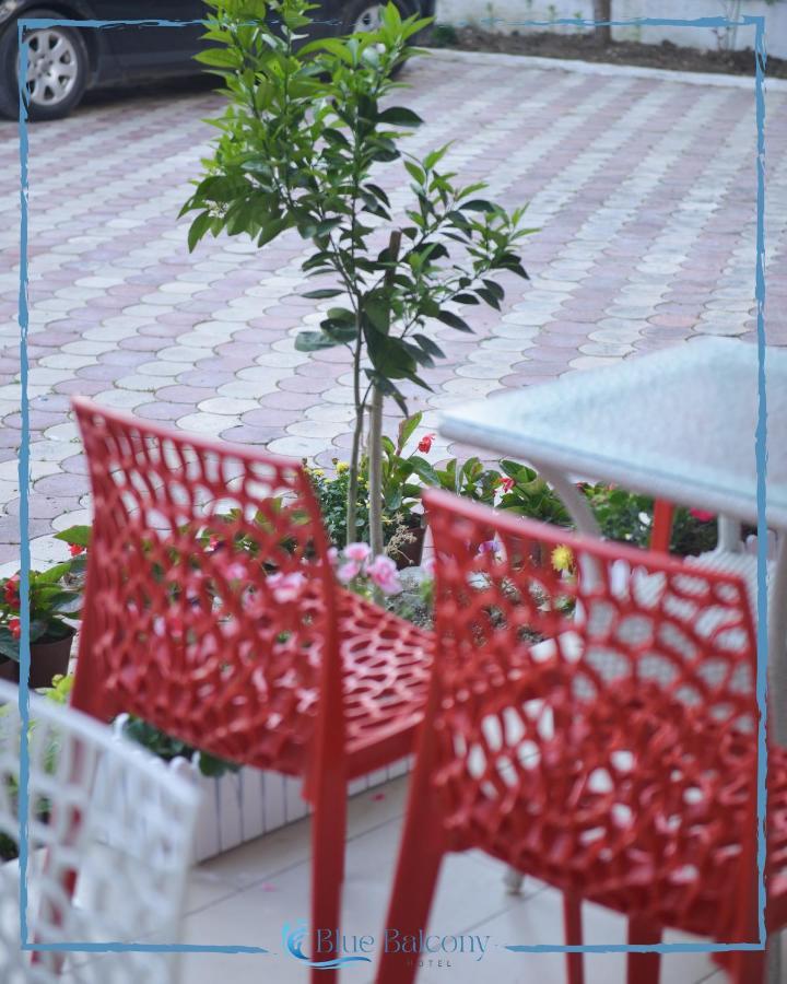 Blue Balcony Hotel Golem (Tirana) Exterior foto