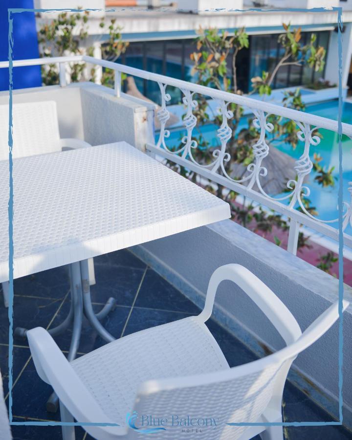 Blue Balcony Hotel Golem (Tirana) Exterior foto